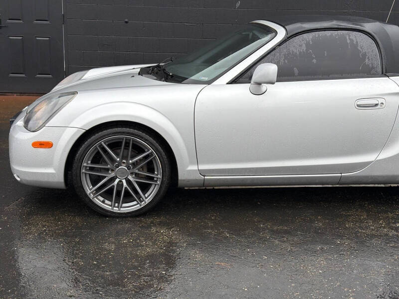 2002 Toyota MR2 Spyder