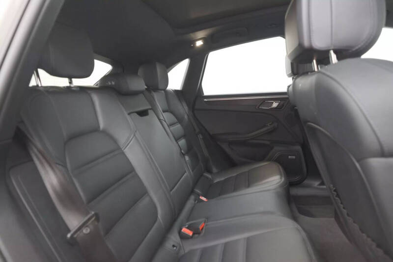 2022 Porsche Macan GTS