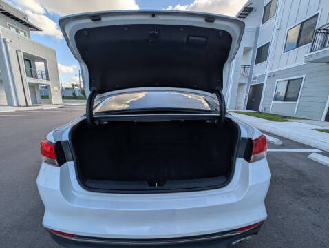 2017 Kia Optima LX Turbo