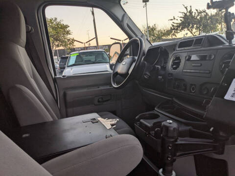 2009 Ford E-Series E-250