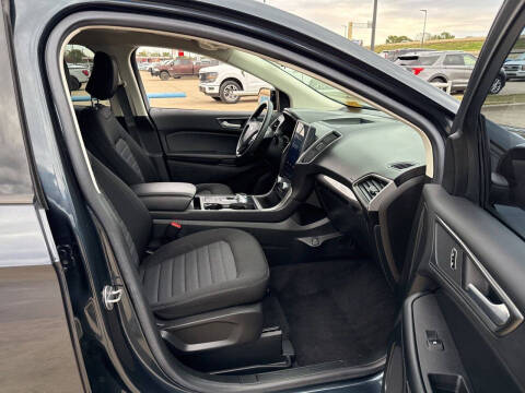 2023 Ford Edge SE
