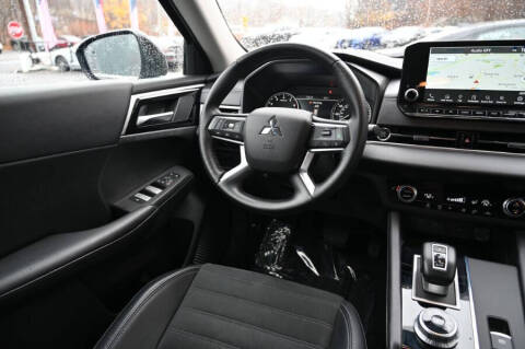 2024 Mitsubishi Outlander