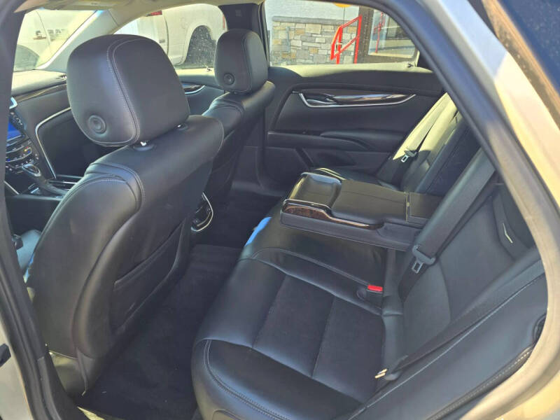 2016 Cadillac XTS Luxury