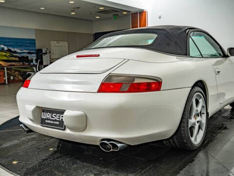 2003 Porsche 911 Carrera