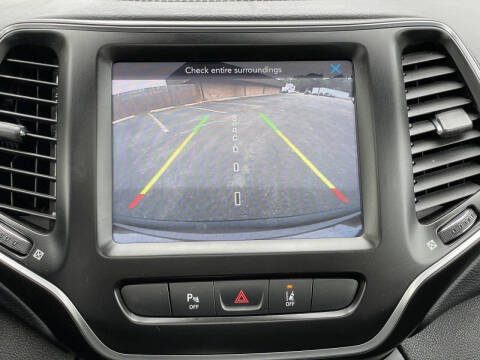 2021 Jeep Cherokee 80th Anniversary Edition