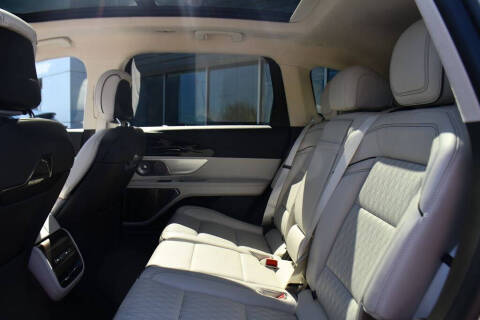2024 Lincoln Nautilus Black Label