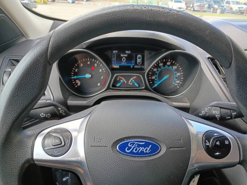 2015 Ford Escape SE