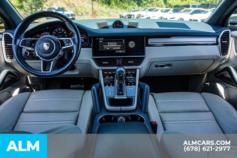2023 Porsche Cayenne