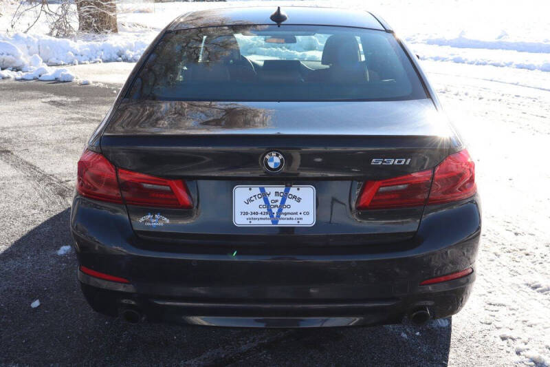 2018 BMW 5 Series 530i