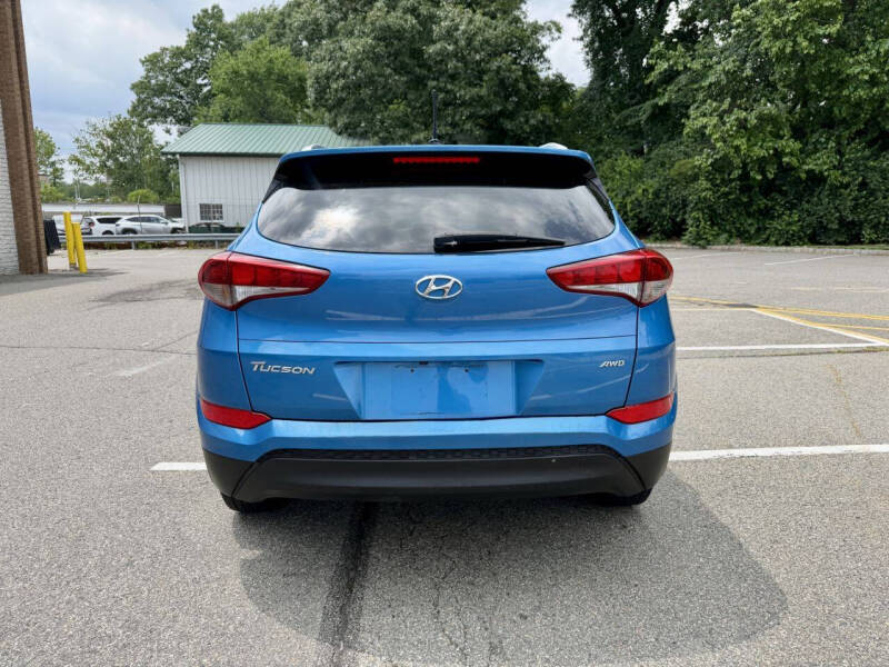 2017 Hyundai Tucson SE