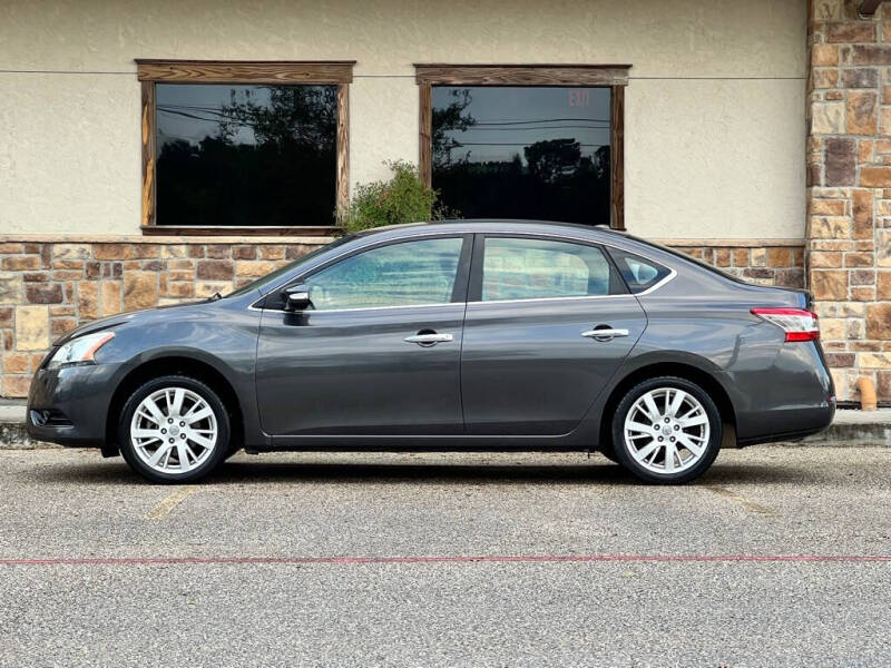 2013 Nissan Sentra S photo 2