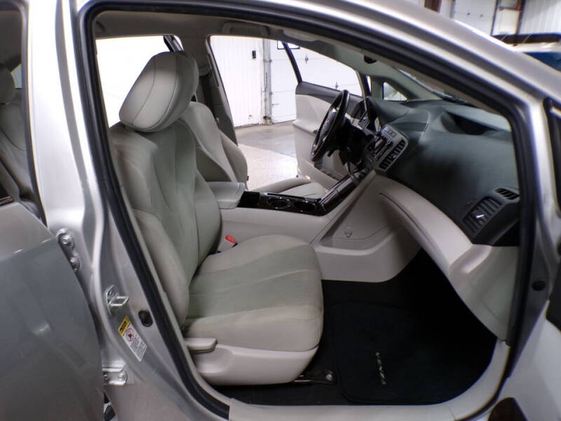 2011 Toyota Venza AWD 4cyl