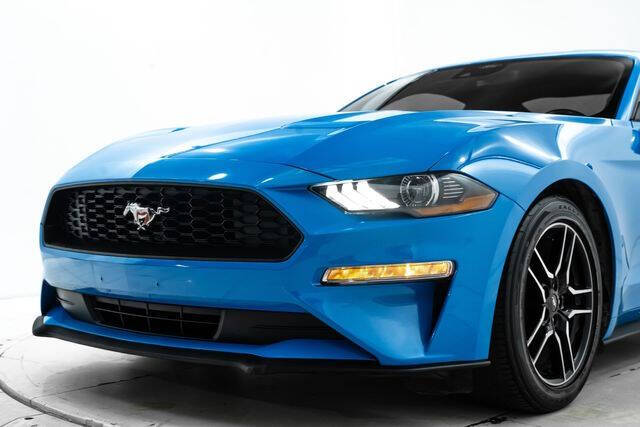 2022 Ford Mustang EcoBoost Premium