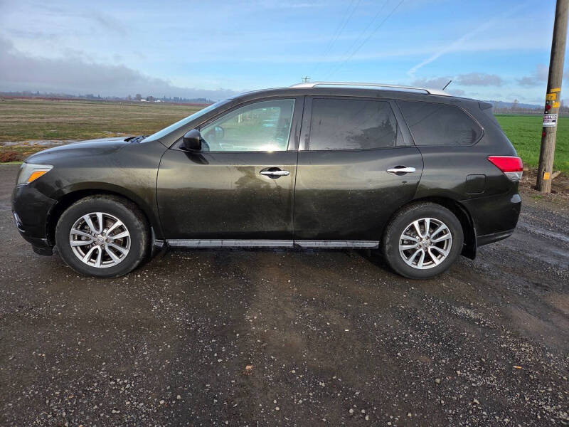 2015 Nissan Pathfinder SL