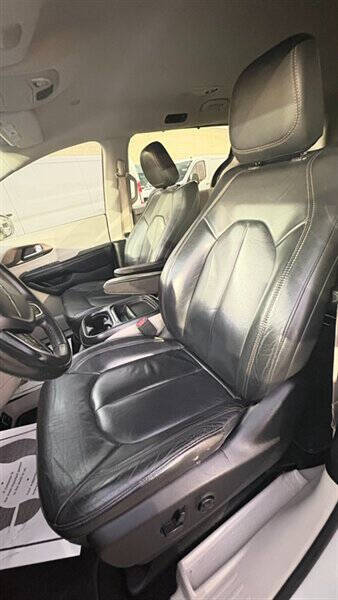 2017 Chrysler Pacifica