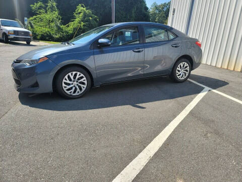 2018 Toyota Corolla for sale at HESSCars.com in Charlotte NC