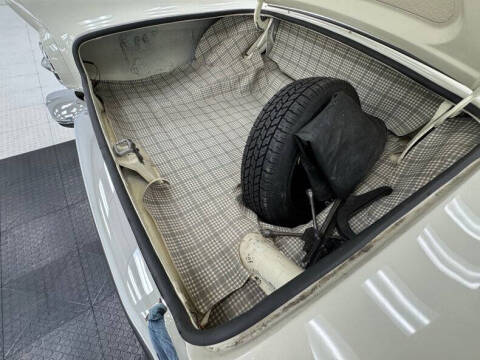 1957 Ford Thunderbird