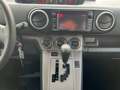 2013 Scion xB
