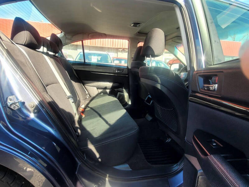 2013 Subaru Legacy 2.5i Sport