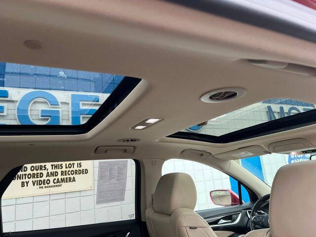 2020 Buick Enclave Essence