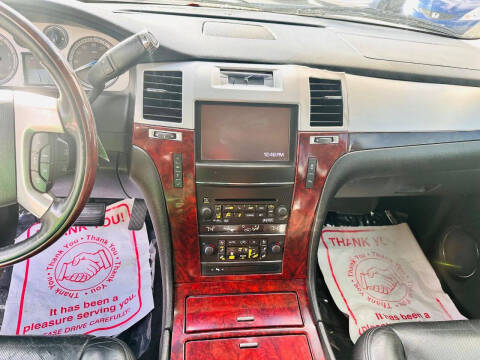 2013 Cadillac Escalade Luxury