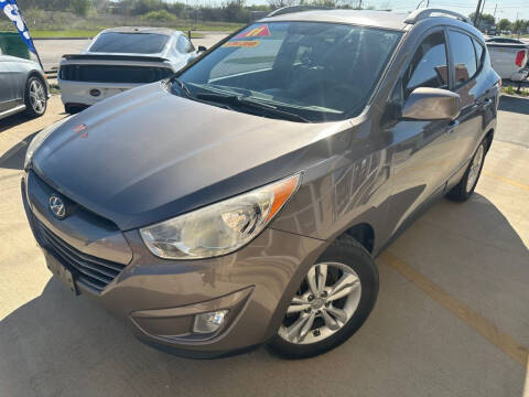 2011 Hyundai Tucson for sale at Raj Motors Sales in Greenville TX