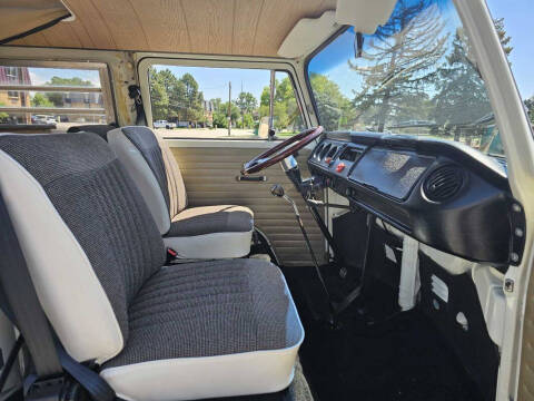 1971 Volkswagen Camper Bus