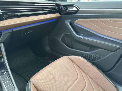 2025 Volkswagen Jetta SEL