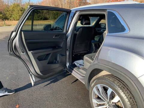 2020 Volkswagen Atlas Cross Sport V6 SEL Premium R-Line 4Motion