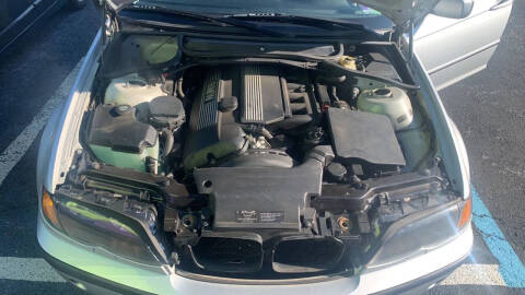 2003 BMW 3 Series 325i