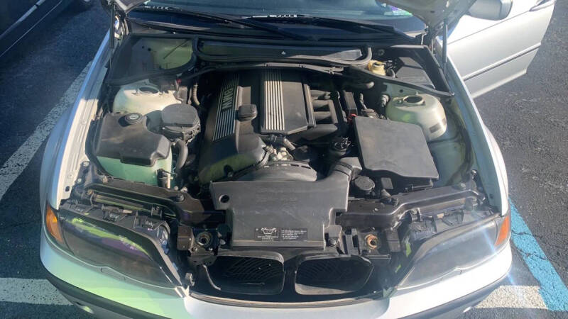 2003 BMW 3 Series 325i