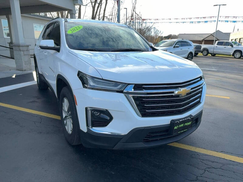 2023 Chevrolet Traverse LT Cloth