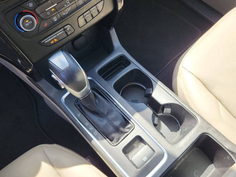 2019 Ford Escape Titanium