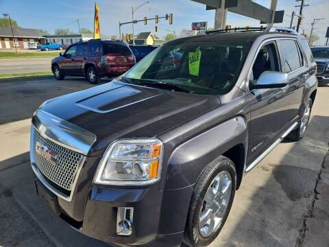 2013 GMC Terrain for sale at SpringField Select Autos in Springfield IL