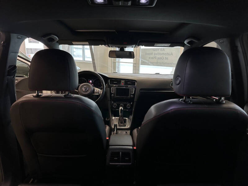 2017 Volkswagen Golf GTI SE