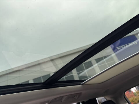 2025 Volvo XC90 B5 Plus Bright Theme 7P