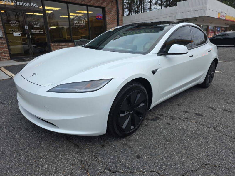 2025 Tesla Model 3 Performance's photo