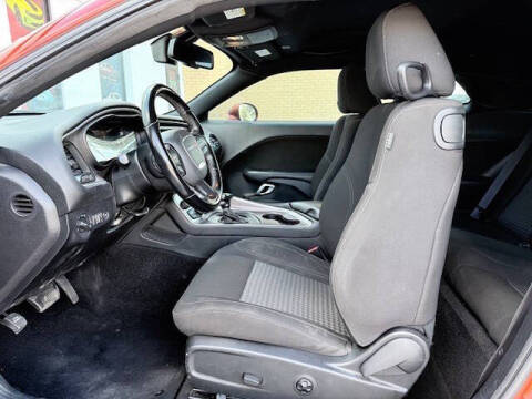 2021 Dodge Challenger SXT