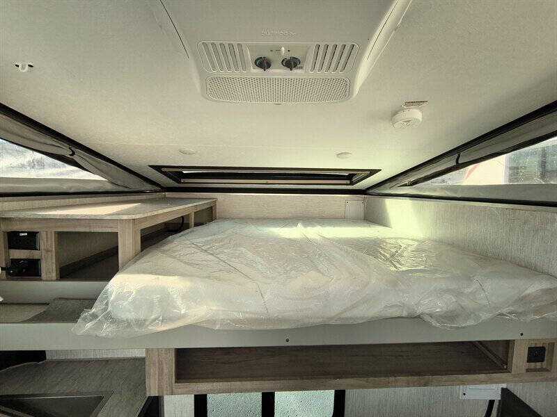 2022 Palomino ROGUE EB-1