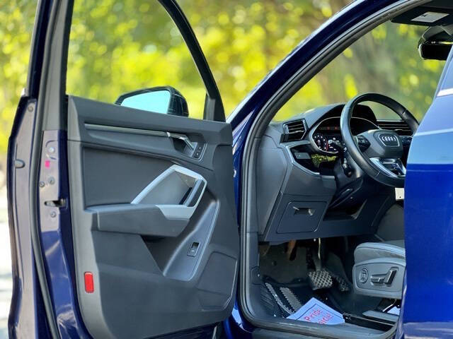 2021 Audi Q3 quattro Premium 40 TFSI