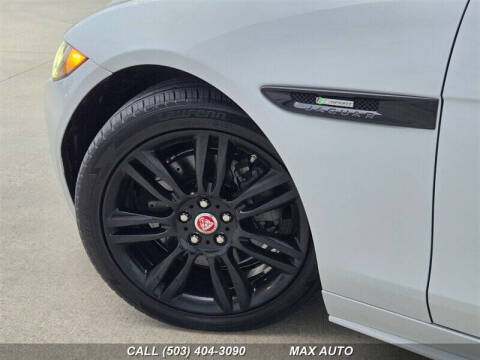 2017 Jaguar XE 20d R-Sport