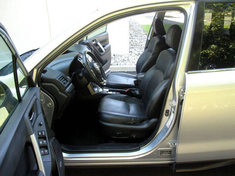 2014 Subaru Forester 2.5i Touring