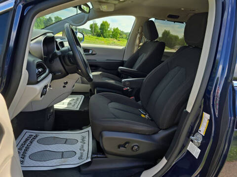 2020 Chrysler Pacifica Touring