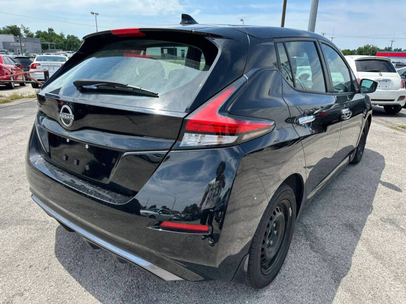 2023 Nissan LEAF S