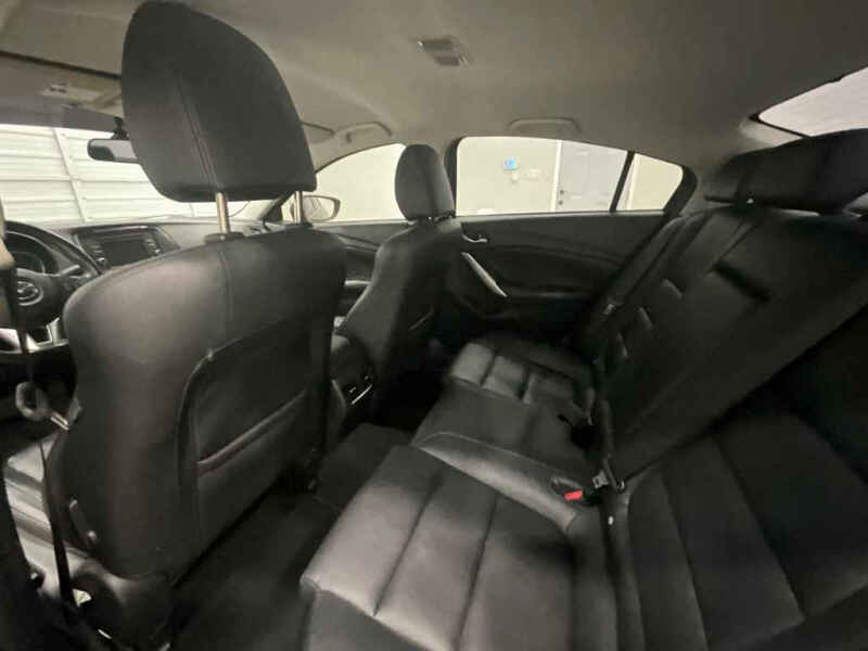 2015 Mazda MAZDA6 i Touring