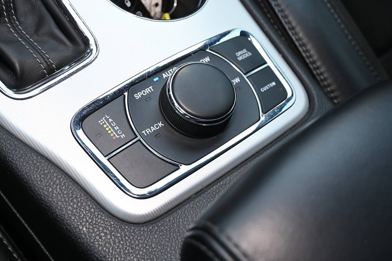 2021 Jeep Grand Cherokee 36
