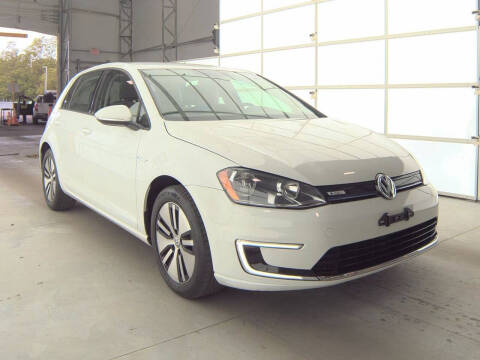 2016 Volkswagen e-Golf SE