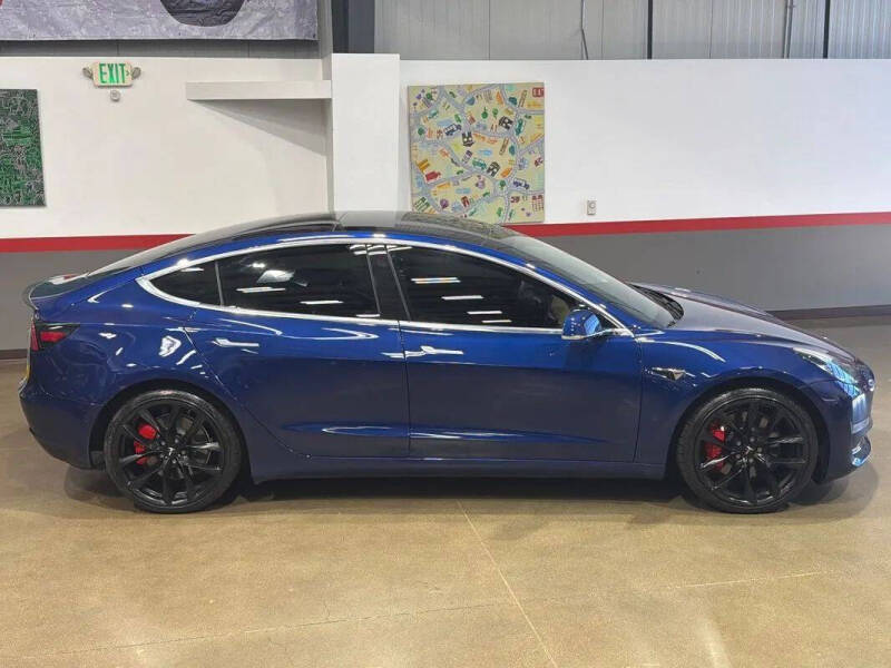 2019 Tesla Model 3 Long Range