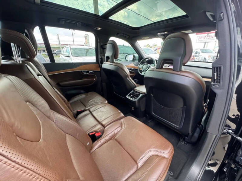 2018 Volvo XC90 T6 Inscription