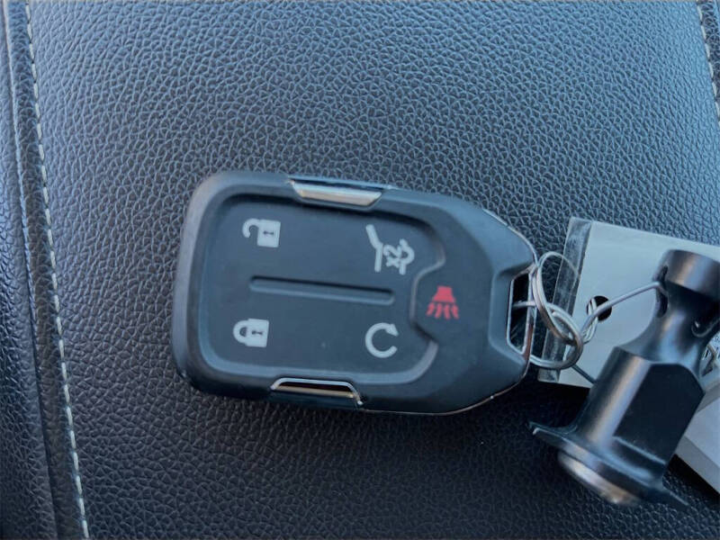 2021 GMC Acadia Denali